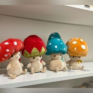 SOLD JELLYCAT BUNDLE NEW WITH Tags